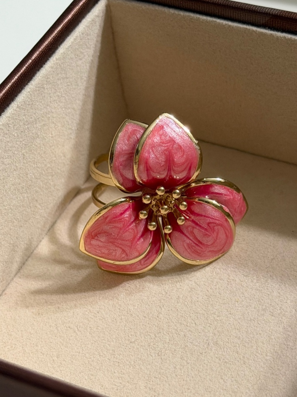 Golden Pink 3-Petal Flower Enamel Adjustable Ring